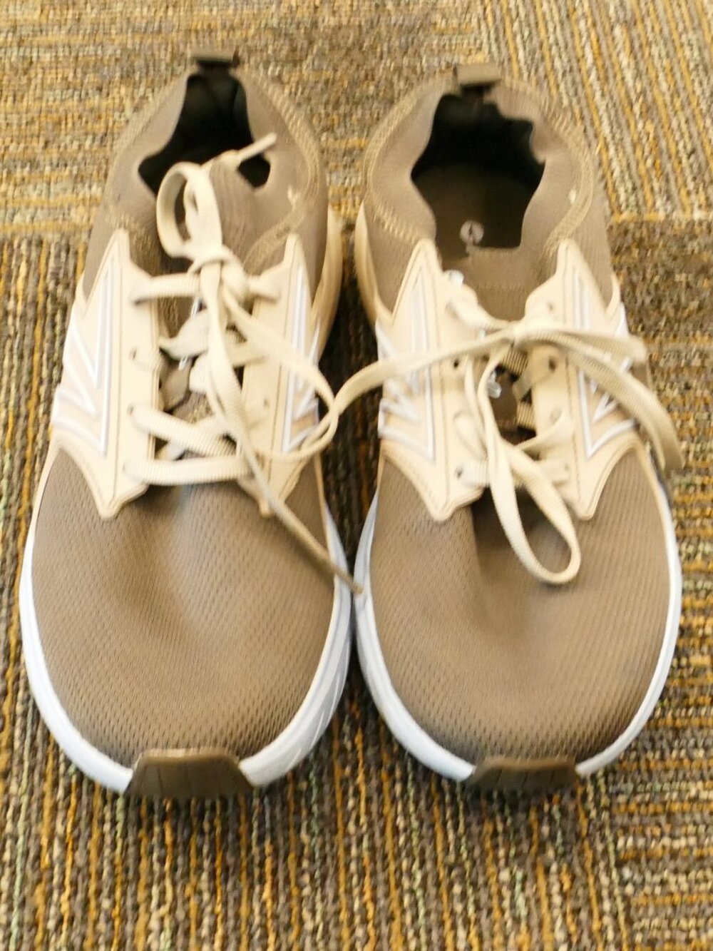 Hi-Tec Pro Gray and Ombre Light Blue Men's Sneakers Size 9.5M